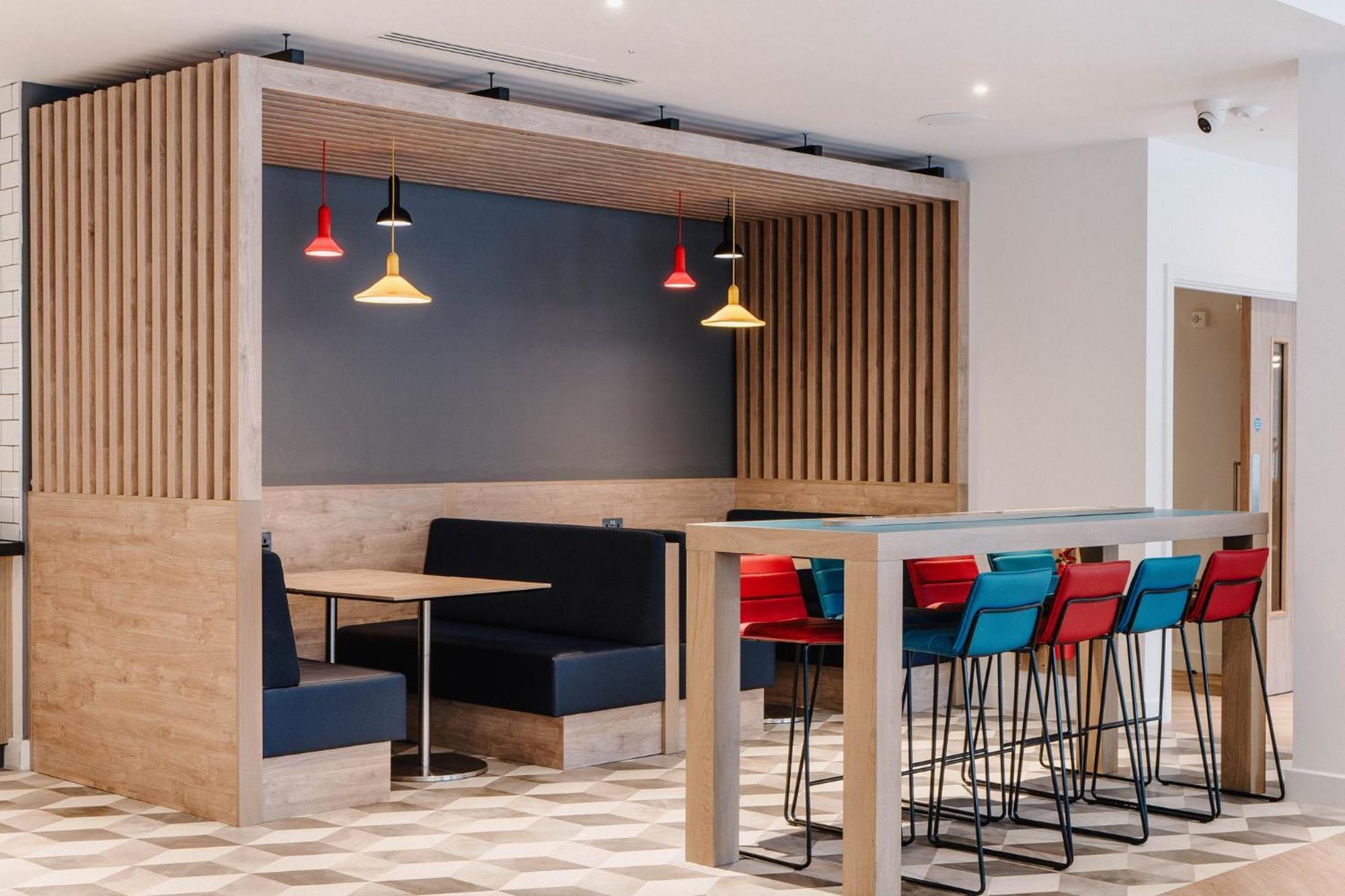 Holiday Inn Express Liverpool - Central By Ihg Exterior photo