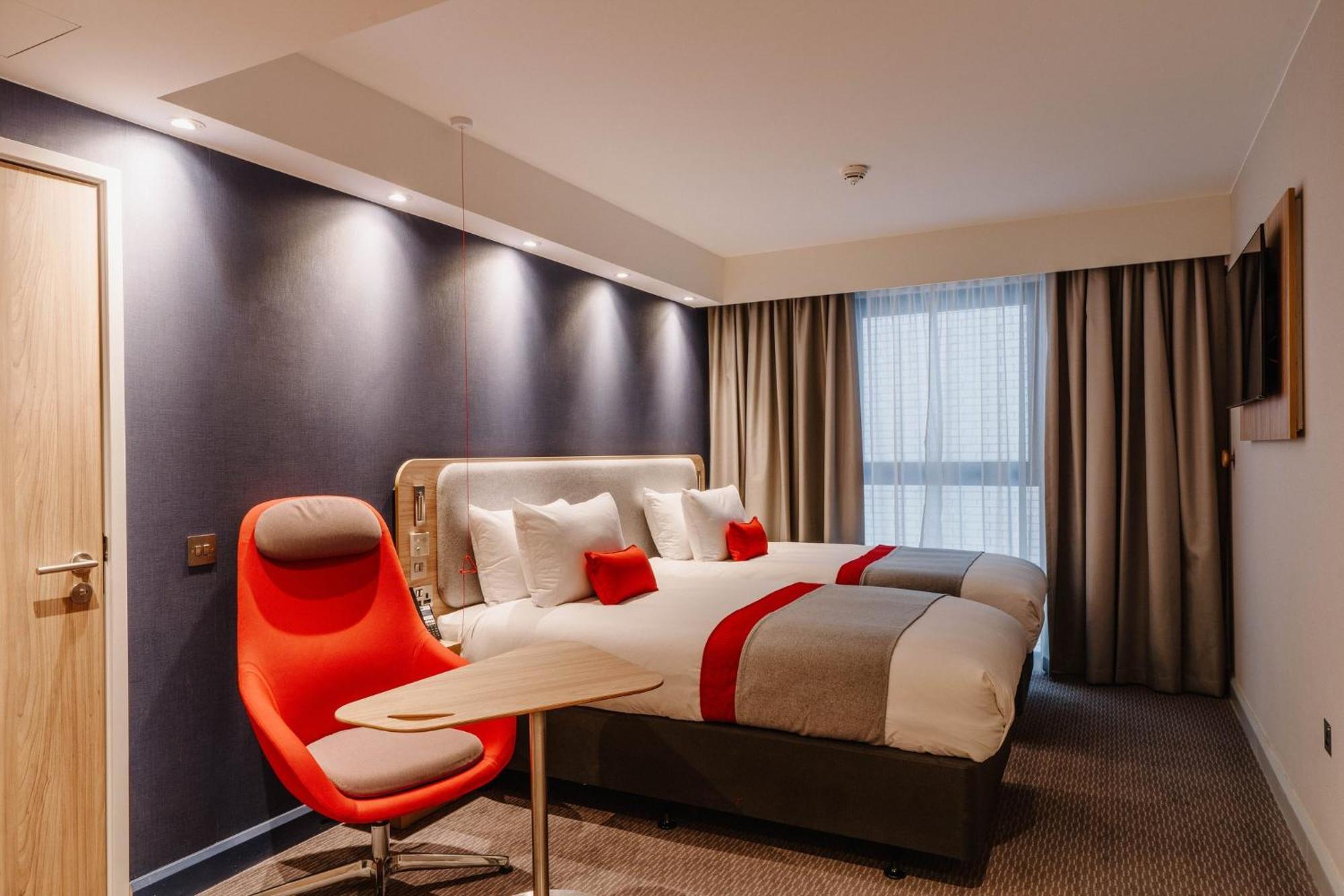 Holiday Inn Express Liverpool - Central By Ihg Exterior photo