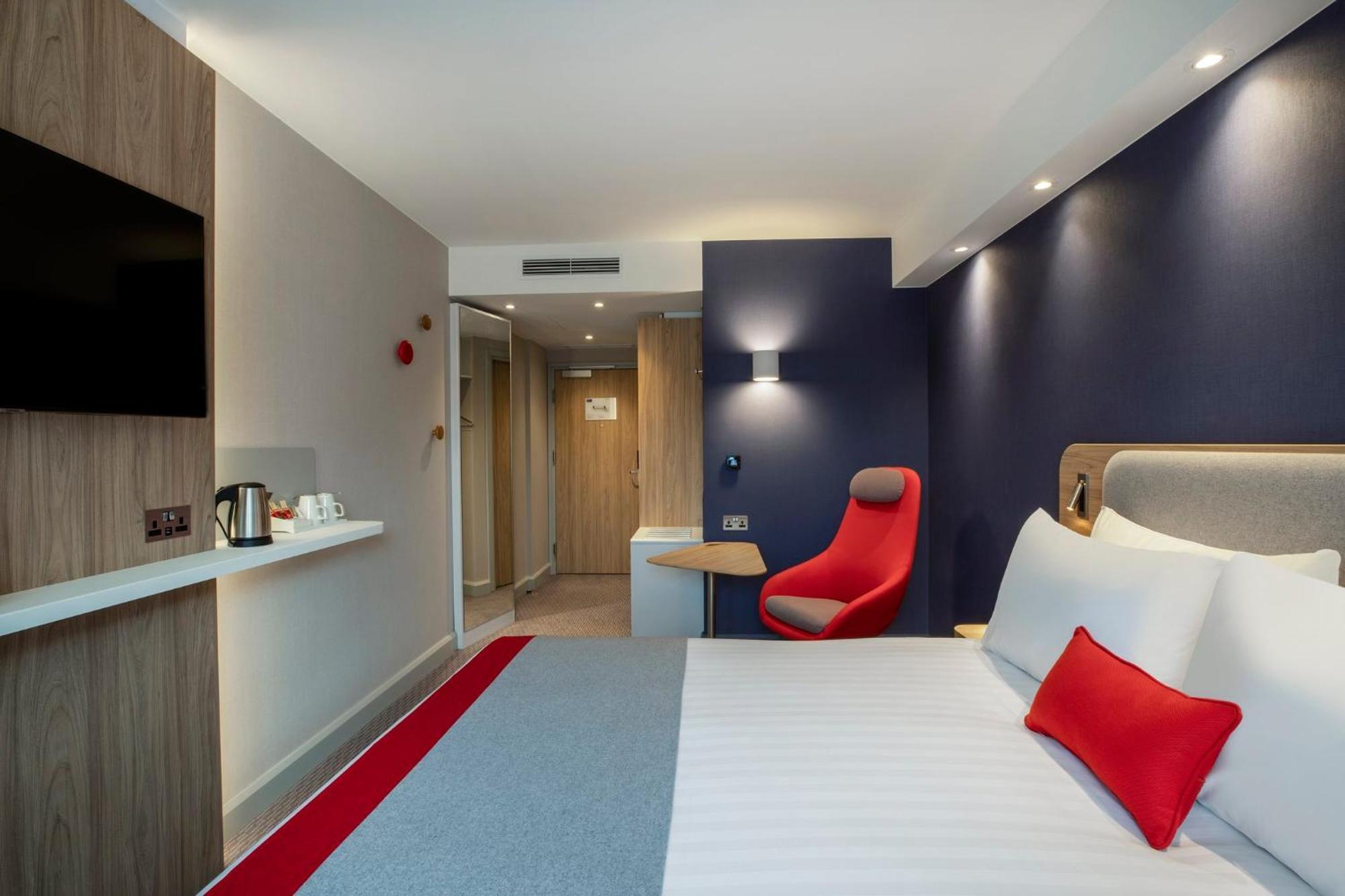 Holiday Inn Express Liverpool - Central By Ihg Exterior photo