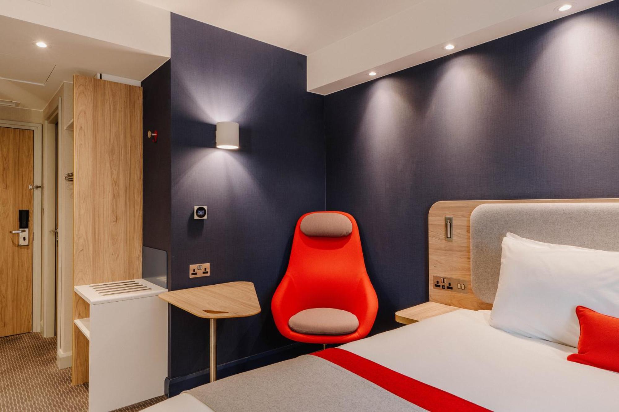 Holiday Inn Express Liverpool - Central By Ihg Exterior photo