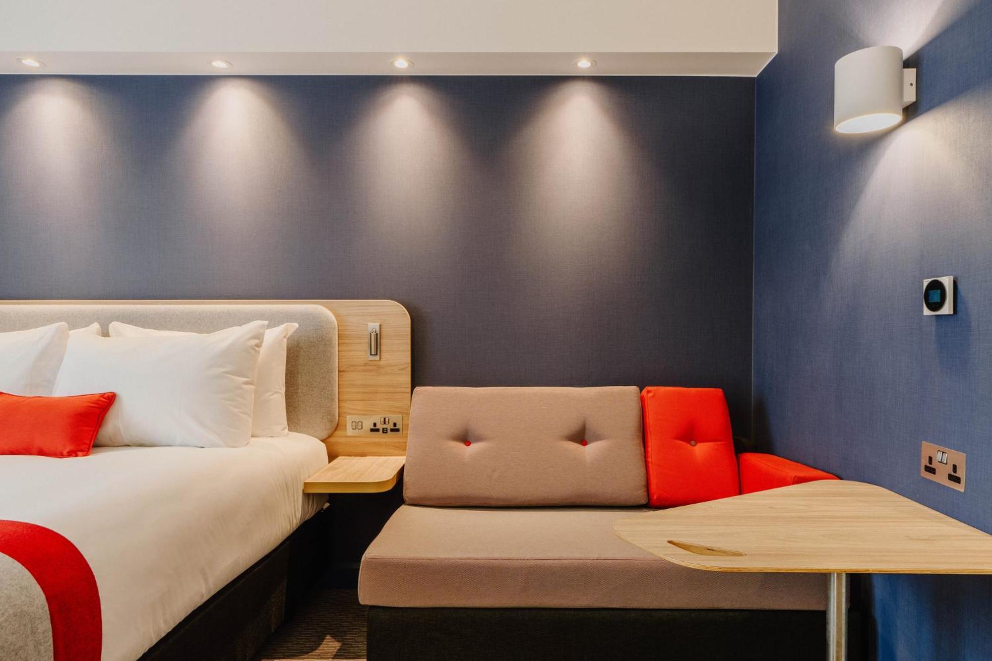 Holiday Inn Express Liverpool - Central By Ihg Exterior photo