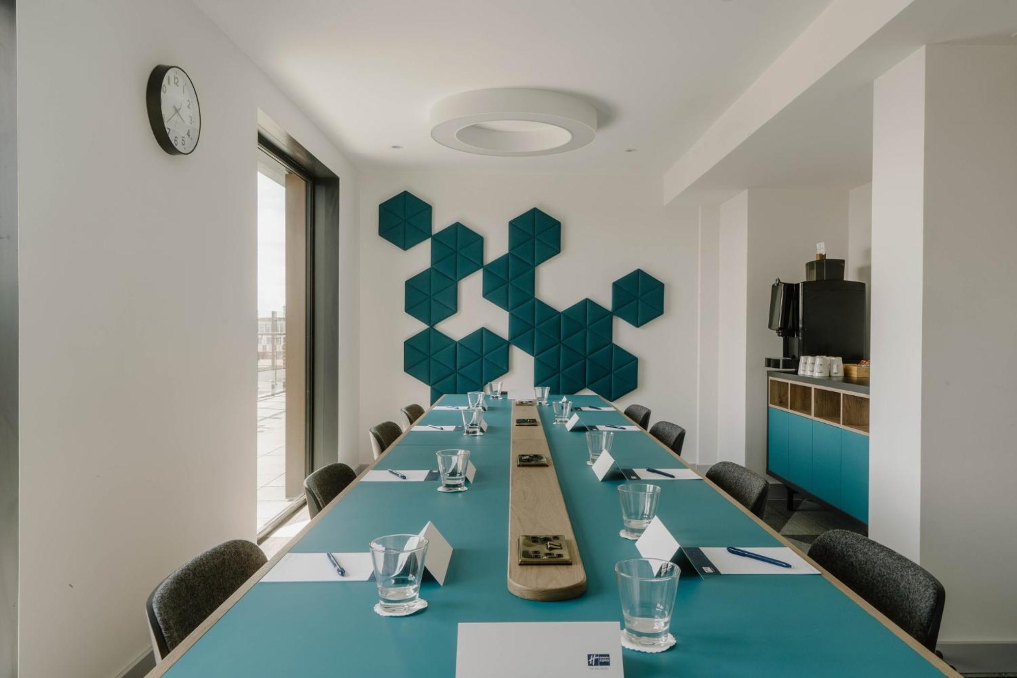 Holiday Inn Express Liverpool - Central By Ihg Exterior photo